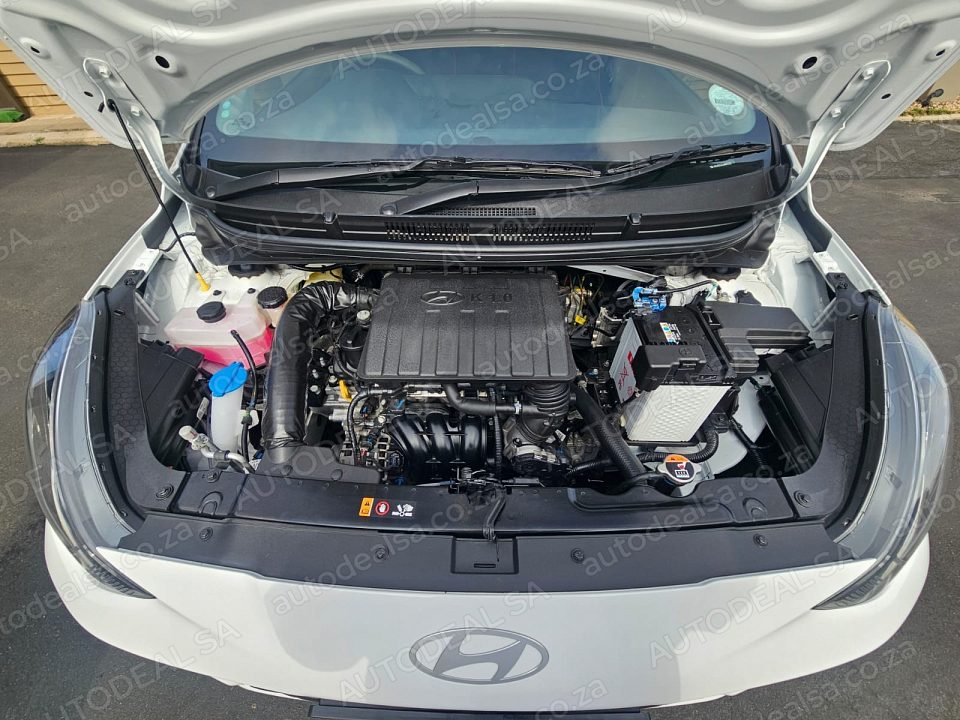 2025 Hyundai i 10 photo 14