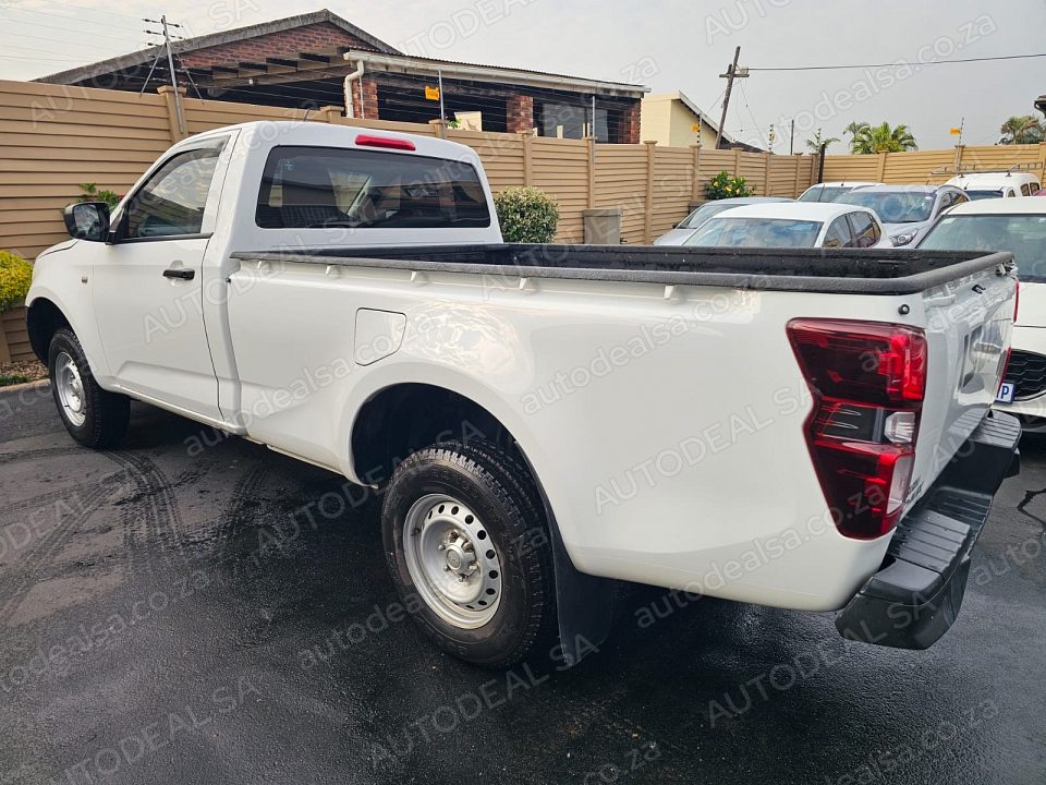 2024 Isuzu D-Max photo 4