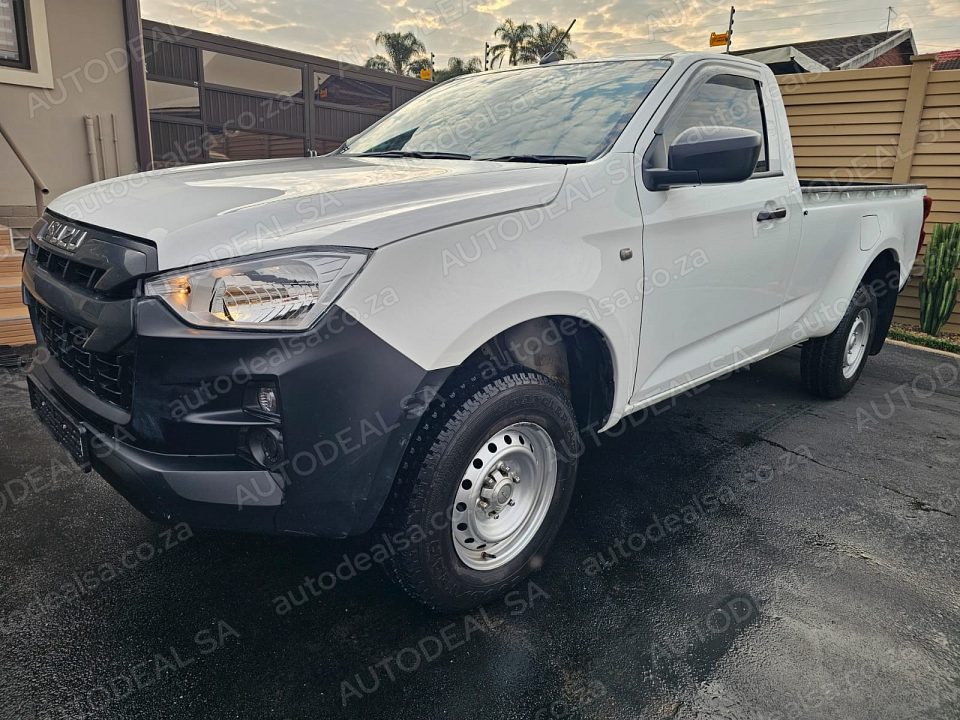 2024 Isuzu D-Max photo 3