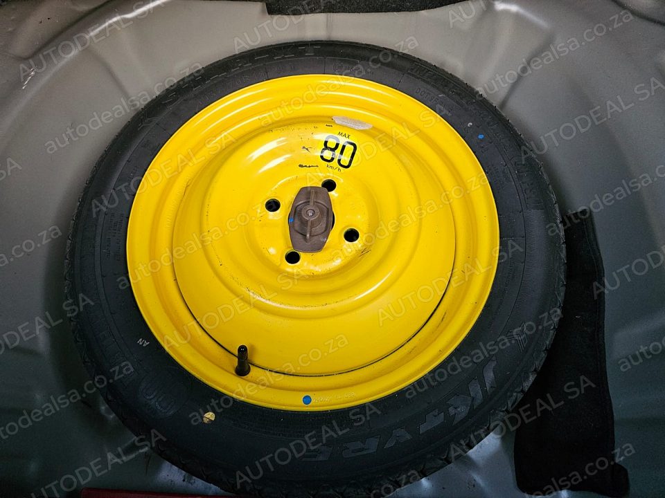 2024 Toyota Starlet 1.5 Xi photo 18