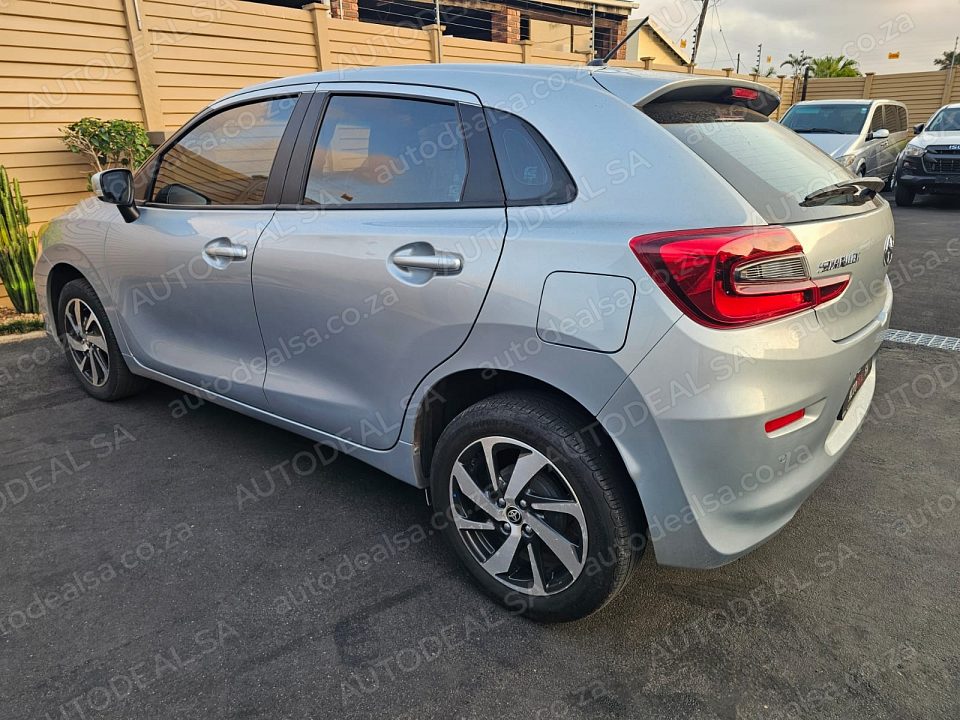 2023 Toyota Starlet 1.5 XS AT photo 3