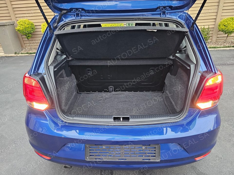 2019 Volkswagen Polo Vivo 1.4 photo 6