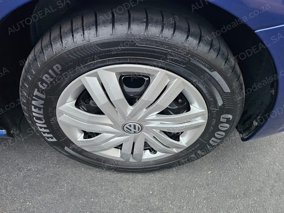 2019 Volkswagen Polo Vivo 1.4 photo 20
