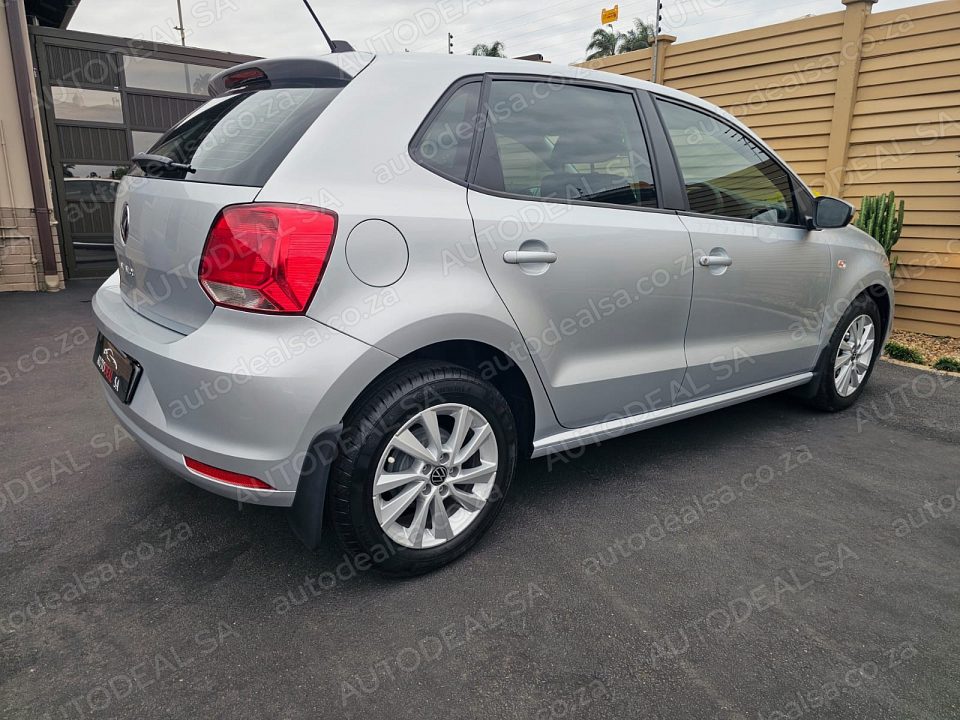 2025 Volkswagen Polo Vivo 1.4 Life photo 7