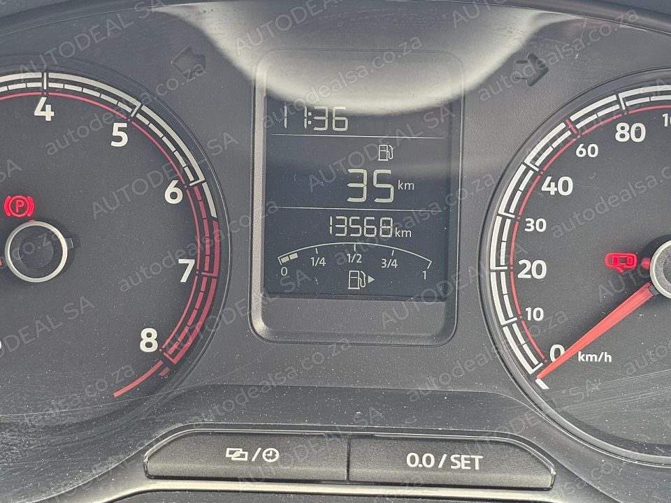 2025 Volkswagen Polo Vivo 1.4 Life photo 11