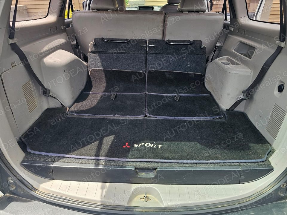 2013 Mitsubishi Pajero 3.2 DI-DC GLS 4X4 MANUAL photo 25