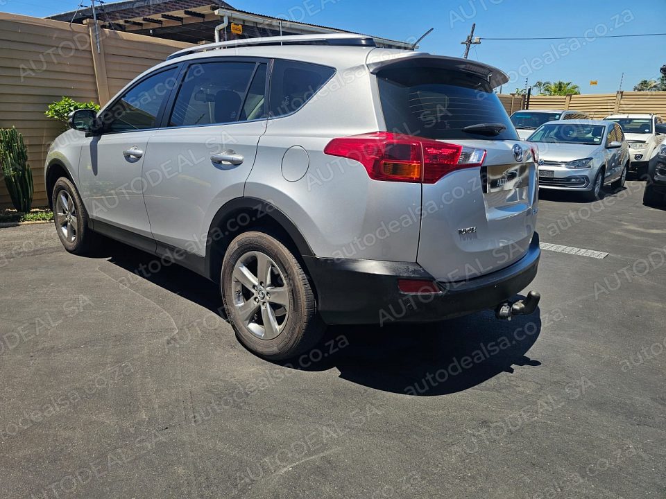 2014 Toyota RAV4 2.2D-D4 GX photo 4