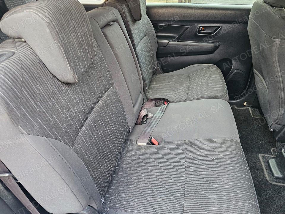 2024 Toyota Rumion 1.5 S photo 13