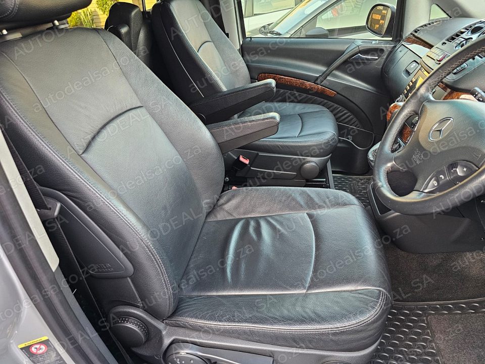 2009 Mercedes-Benz Viano CDI 3.0 Ambiente X-Clusive- 116000 KM photo 14