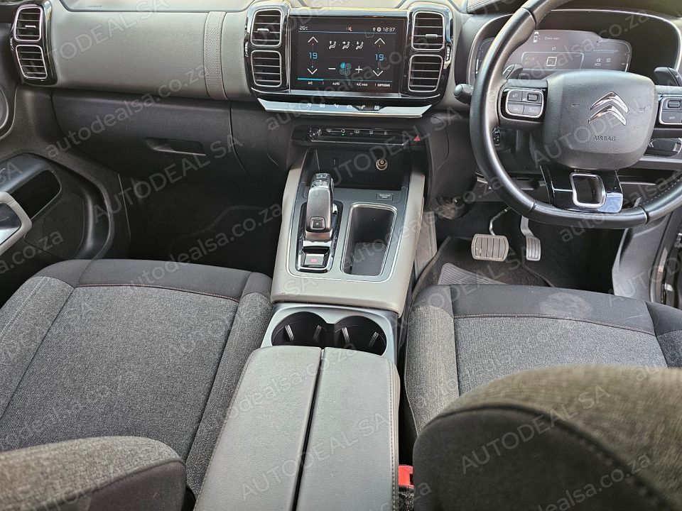 2021 Citroen C5 1.6 C5 AIRCROSS photo 9