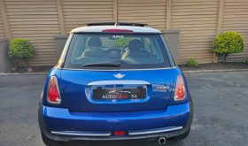 2006 MINI Hatch PANORAMIC SUNROOF- LOW MILEAGE- 2 OWNERS- 107 000 KM
