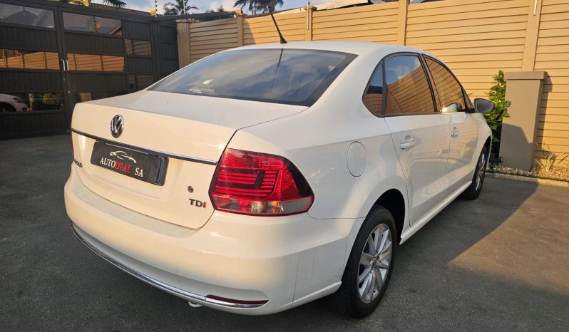 
								2017 Volkswagen Polo 1.5 Diesel, Very clean vehicle- 177000 KM full									