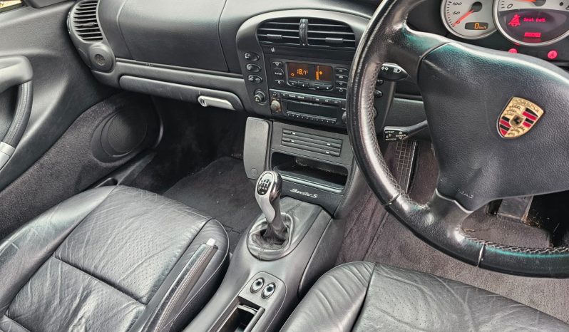 
								2005 Porsche Boxster 987- Convertible, 179 km full									