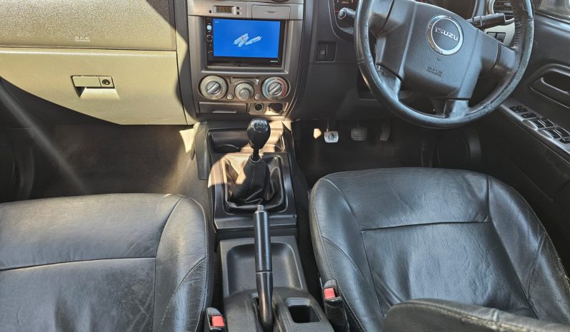 
								2009 Isuzu KB 300D-Teq Double Cab LX- 272000 KM full									