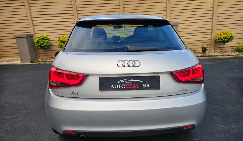
								2014 Audi A1 1.2 TFSi, Panoramic sunroof, 110km full									