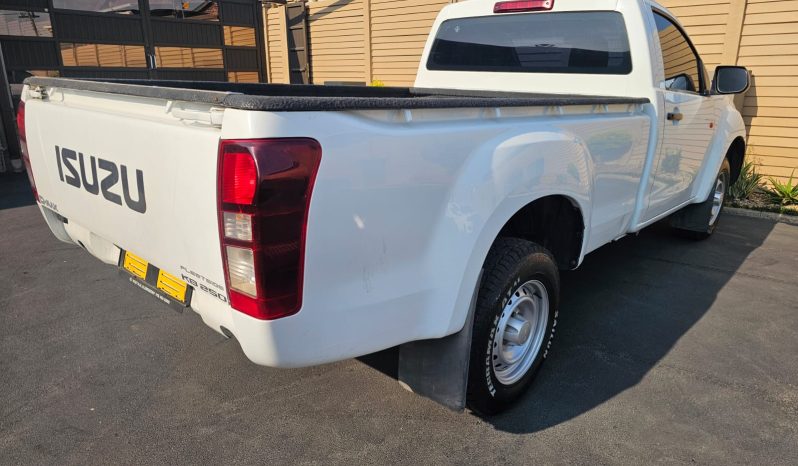 
								2021 Isuzu D-Max 250D-D-Max-High Rider-Aircon-92000 KM full									