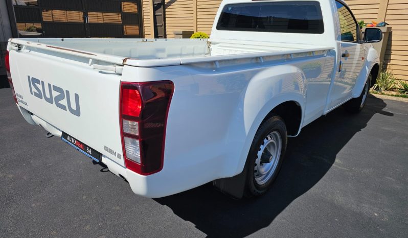 
								2024 Isuzu D-Max 250C Single-Cab full									