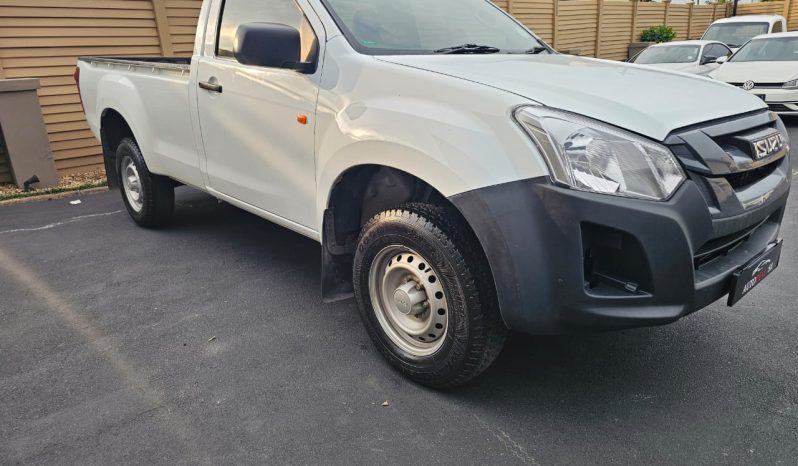 2023 Isuzu D-Max 250C Fleetside Single-Cab