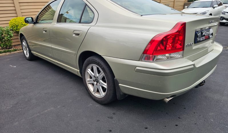 2007 Volvo S60 2.0T- 126200 KM full