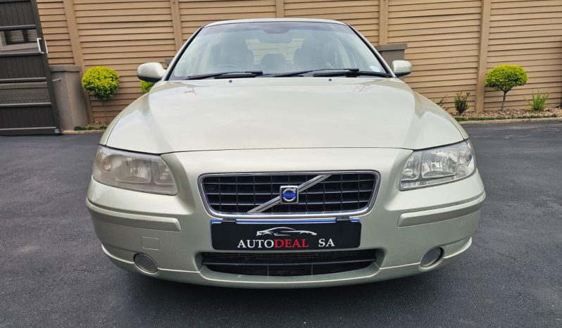 2007 Volvo S60 2.0T- 126200 KM full