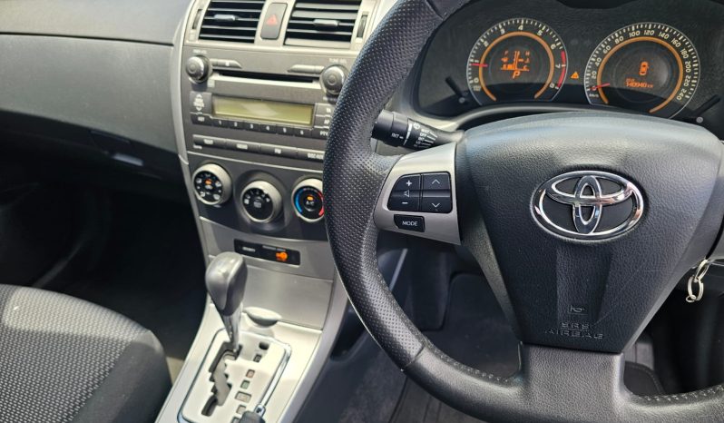 2011 Toyota Corolla 1.6 Advanced- One Owner full