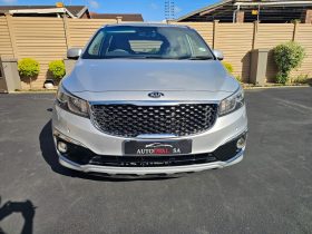 2015 Kia Sedona 2.2 D- SXL- Auto- @ owners- Clean with history- 187000 km