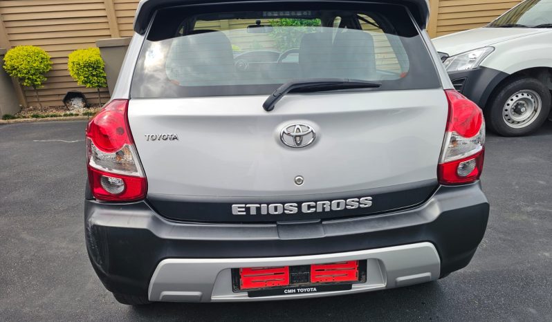 2019 Toyota Etios 1.5 XS- CROSS- 142000 KM full