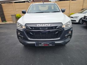 2024 Isuzu D-Max 1.9 DDi- 45000 km- Warranty & Plan