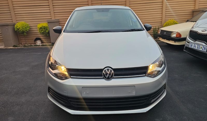 2024 Volkswagen Polo Vivo 1.4- 49000km- Clean ! Warranty & Plan full