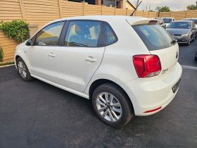 2024 Volkswagen Polo Vivo 1.6 AUTOMATIC COMFORTLINE 4200 KM