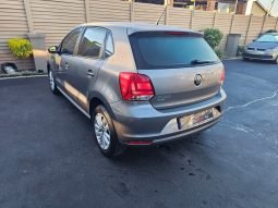 2022 Volkswagen Polo Vivo Hatch 1.4 Comfortline full