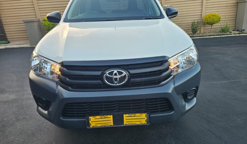 2025 Toyota Hilux 2.0 VVTi- 6000 KM full